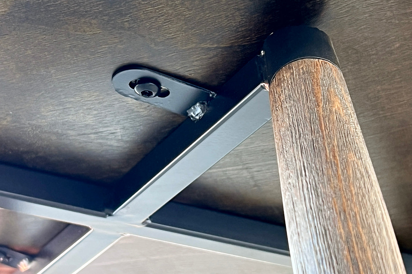 UP304 TIGRIS チェア S